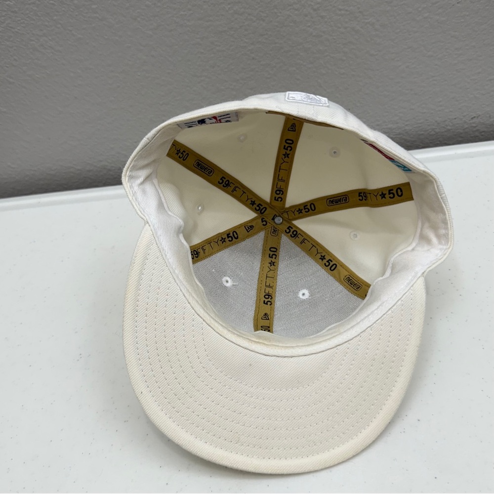 New Era LA Dodgers MLB Hat Cap All White 7 1/4 - Picture 9 of 9